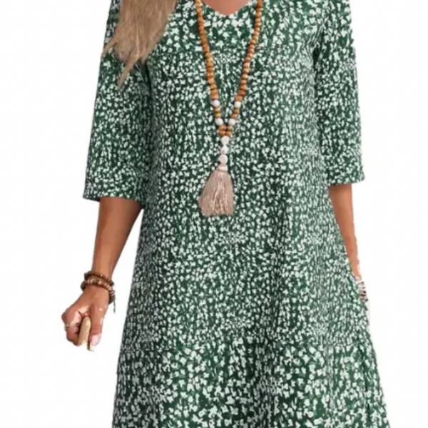 Stormi™ | Kleid mit elegantem Stil und Rundhalsausschnitt