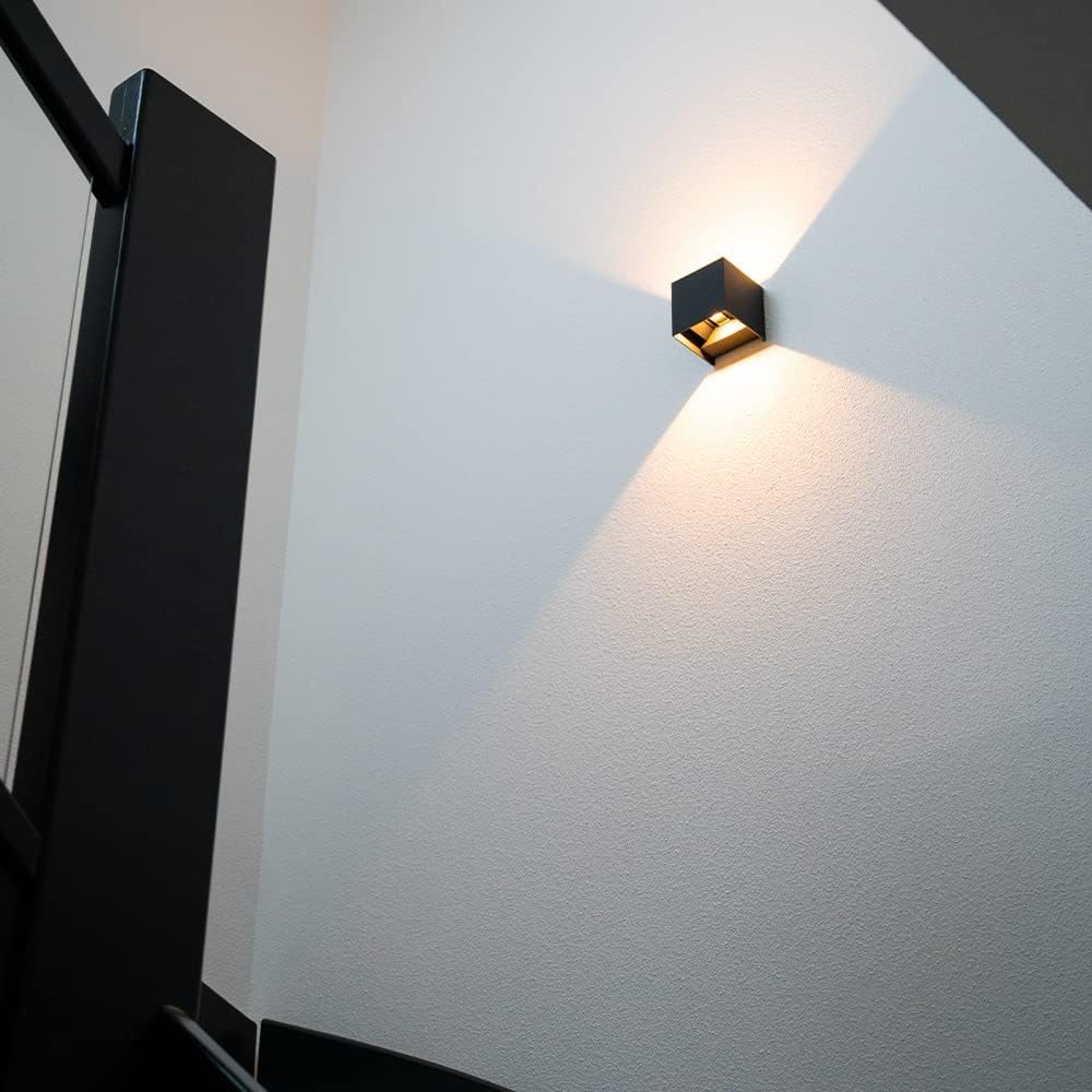 SmartCube™ - Intelligente Wandleuchte