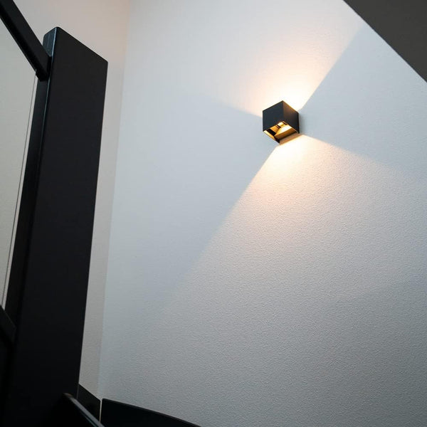 SmartCube™ - Intelligente Wandleuchte