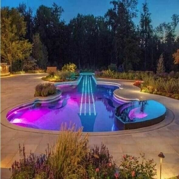 1+1 GRATIS | Lumea™ Verwandeln Sie Ihren Pool in eine strahlende Oase