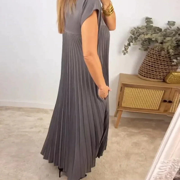 Aniyah™ - Ärmelloses Faltenkleid