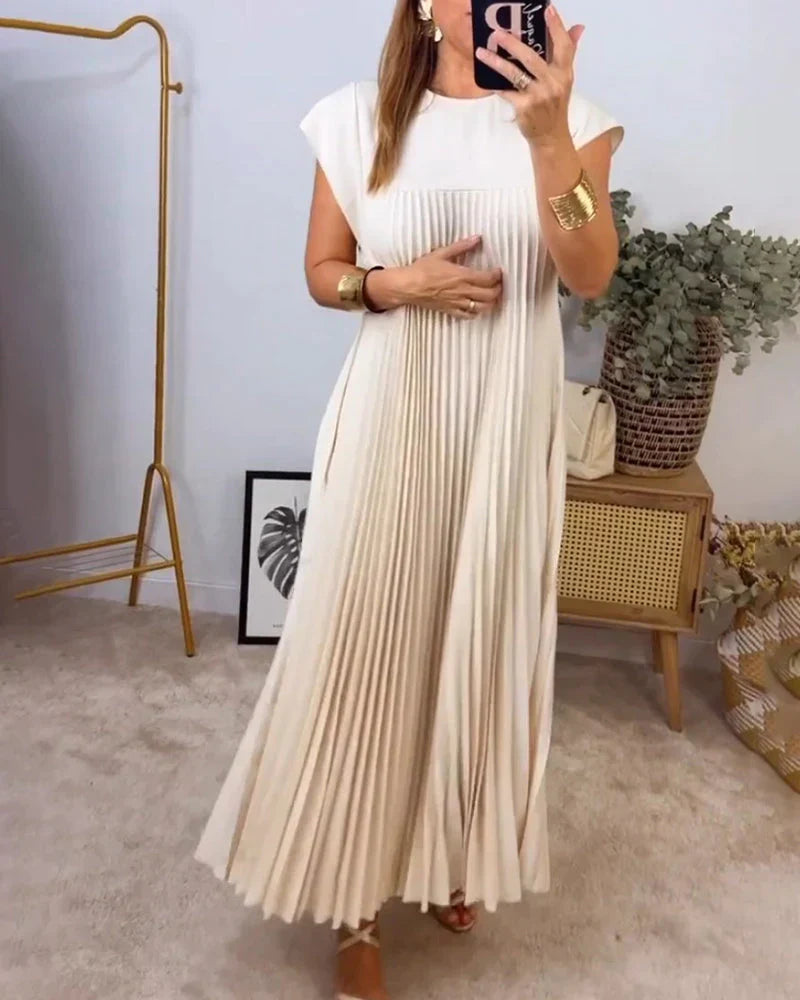 Aniyah™ - Ärmelloses Faltenkleid