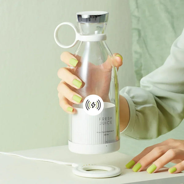 JuicyGo™ – Bereite überall im Handumdrehen frische Smoothies zu
