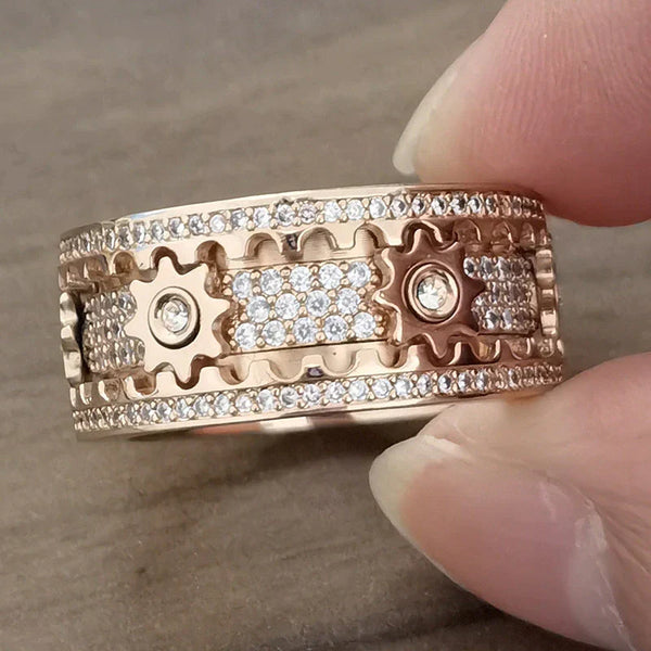 Drehbarer Damen Kristallring mit Zahnrädern | Fidget Ring aus Kupferlegierung | Bewegliche Elemente & Zirkonia-Besatz