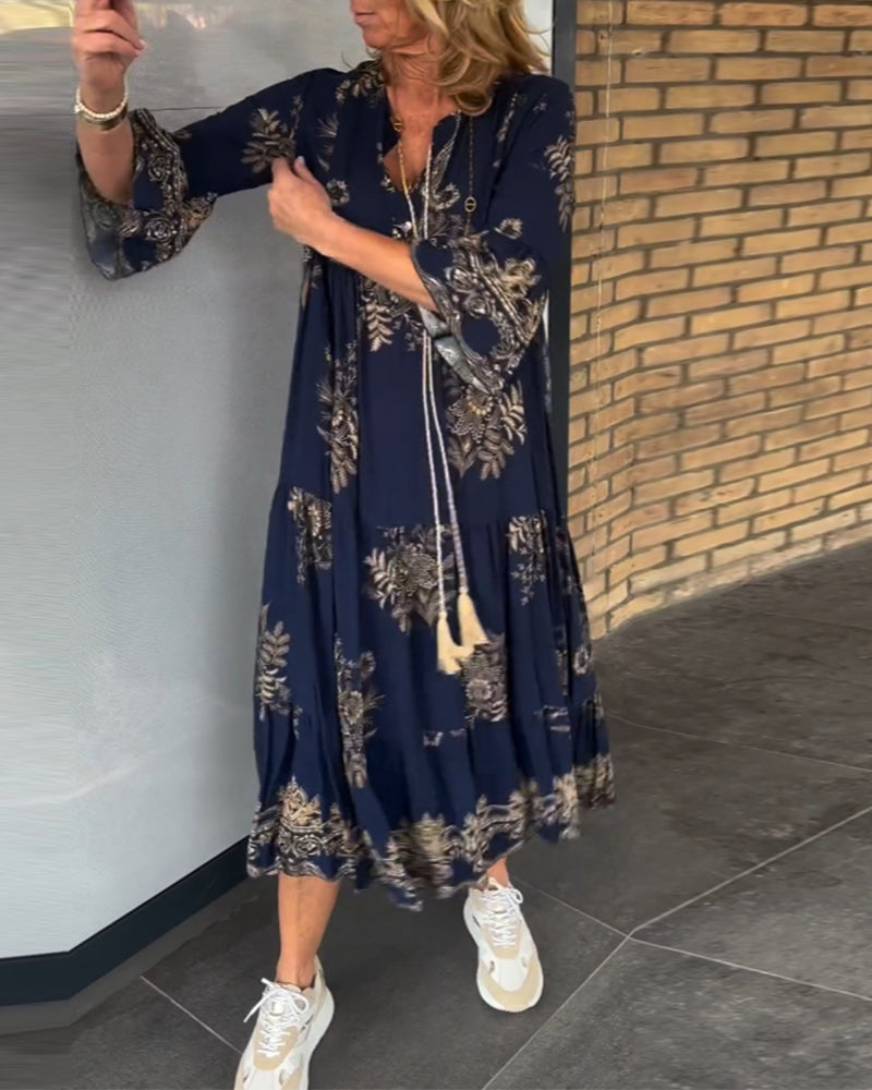 Manuela Lässiges Vintage-Kleid mit V-Ausschnitt