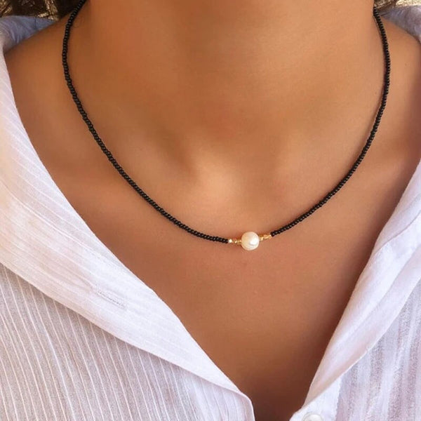 Perlen Halskette Damen handgefertigt | Süßwasserperlen Schmuck elegant | Zeitlose Damen Kette verstellbar