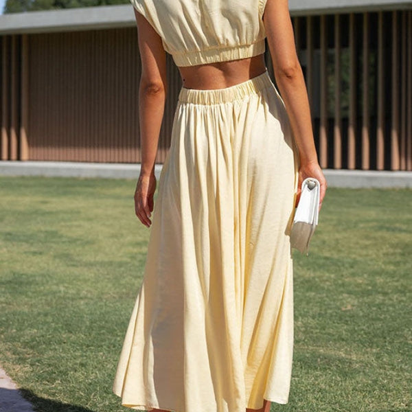 Sommer Midi-Kleid mit Rollkragen & Taillen-Cut-Out | figurbetont & elegant | ärmellos | vielseitig für Alltag & Abend