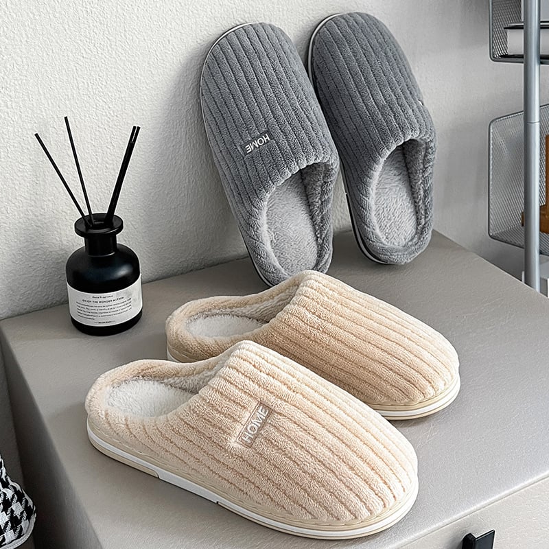 Warme Hausschuhe mit Plüschfutter | Rutschfeste Winter-Slipper | Bequeme Pantoffeln für Zuhause