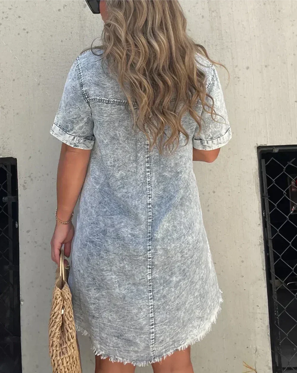 Vera | Lässiges Hemdblusenkleid aus Denim