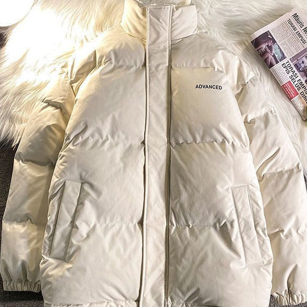 Moderner Gepolsterter Herbst- und Wintermantel