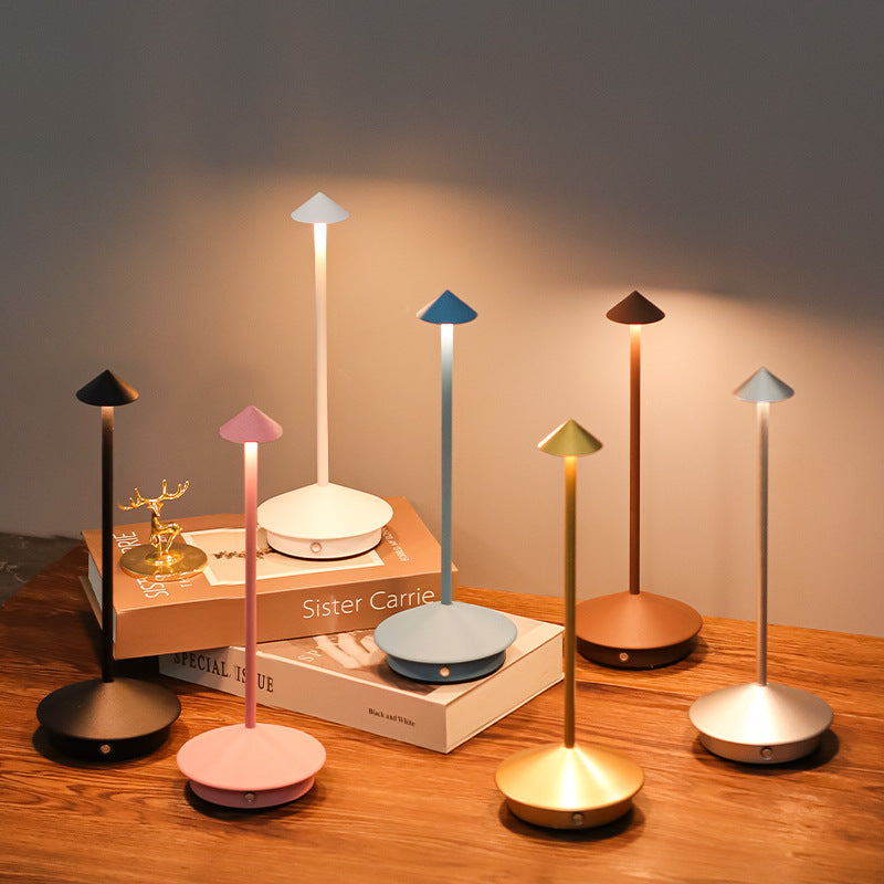 Tischleuchte mit Akku | Kabellose Tischlampe | Dimm­bare Lampe mit Touch | Lunelle